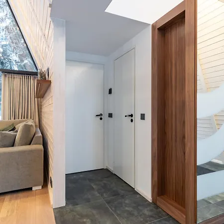 Kuuse Elamusmajad Pillapalu