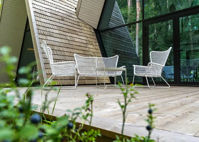 Kuuse Elamusmajad Villa